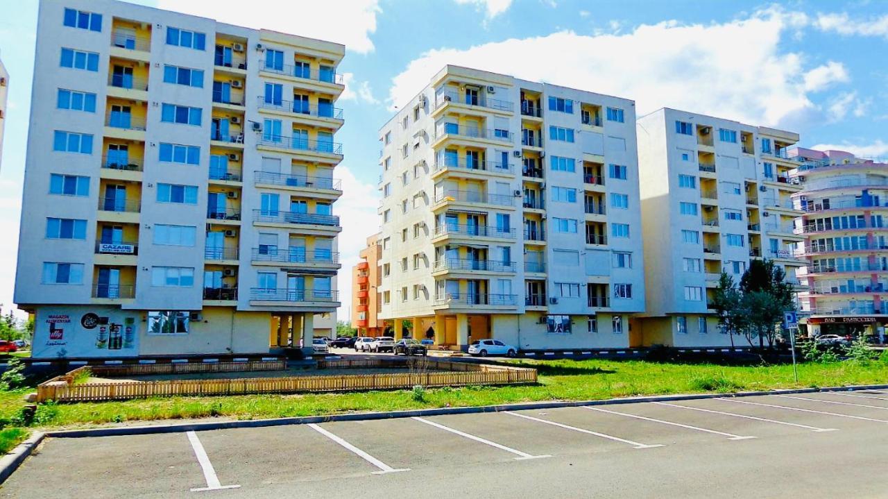 Alcomar Apartment - Summerland Mamaia Εξωτερικό φωτογραφία